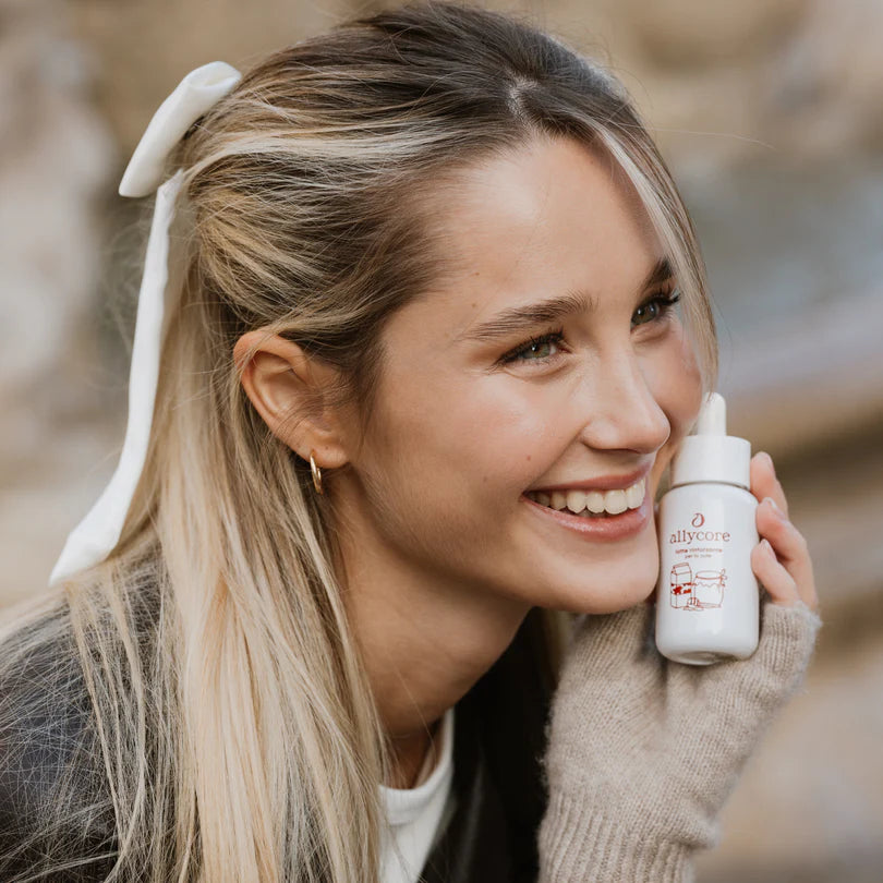 Latte rinforzante per la cute