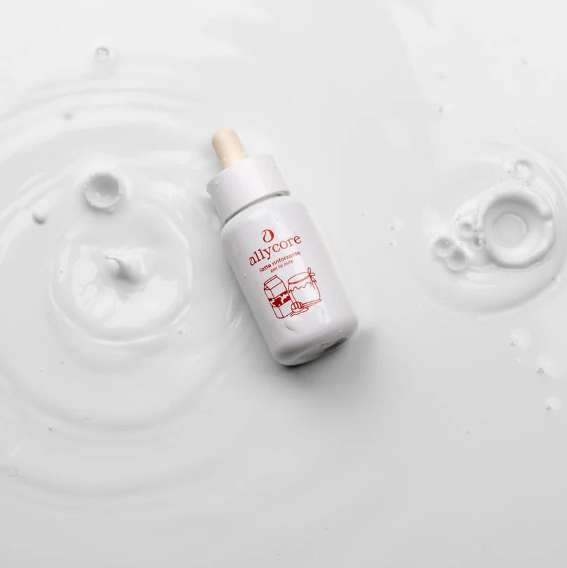 Latte rinforzante per la cute